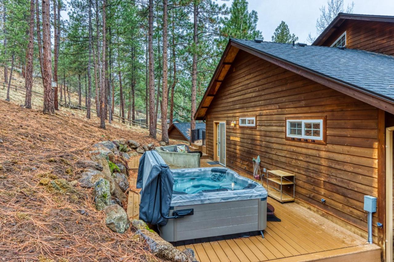 Camp Polk Lodge Sisters Exteriör bild